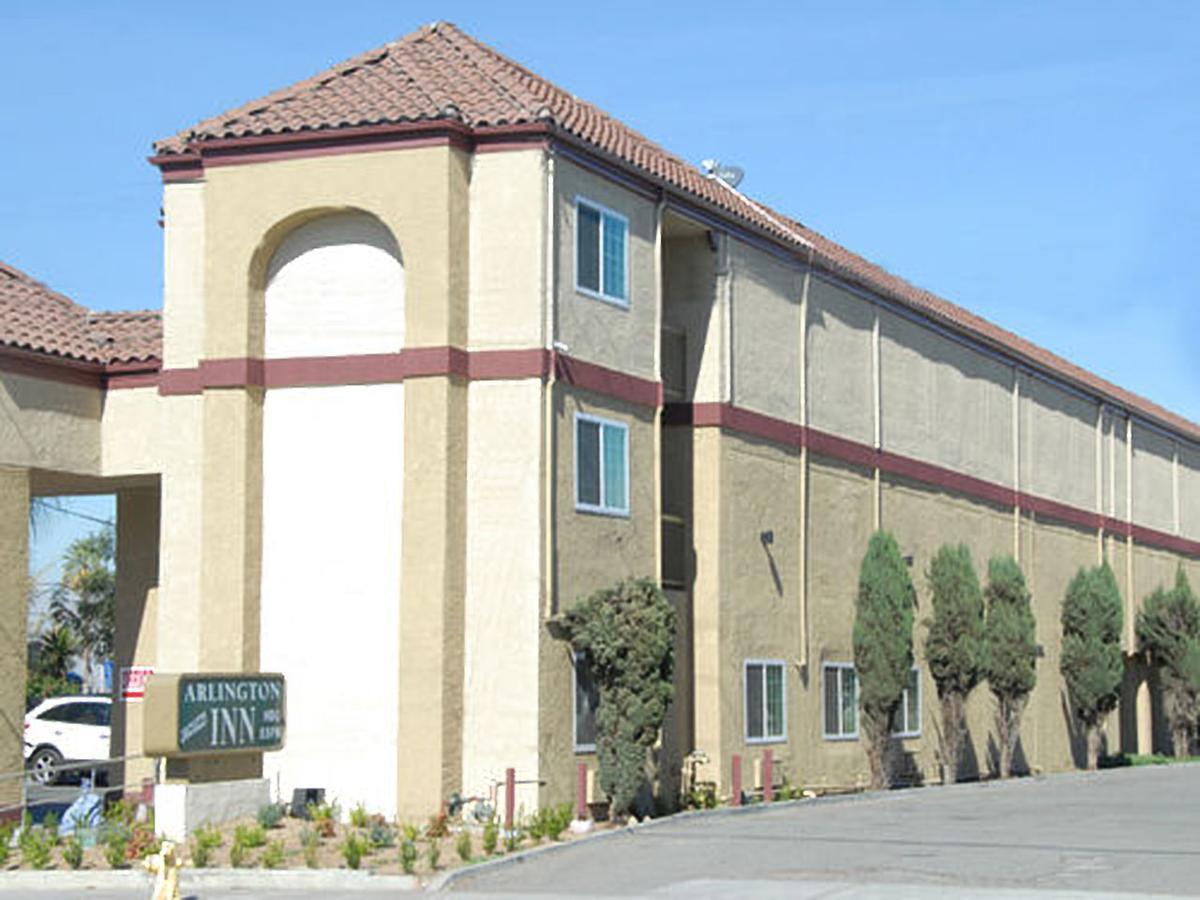 Arlington Motel