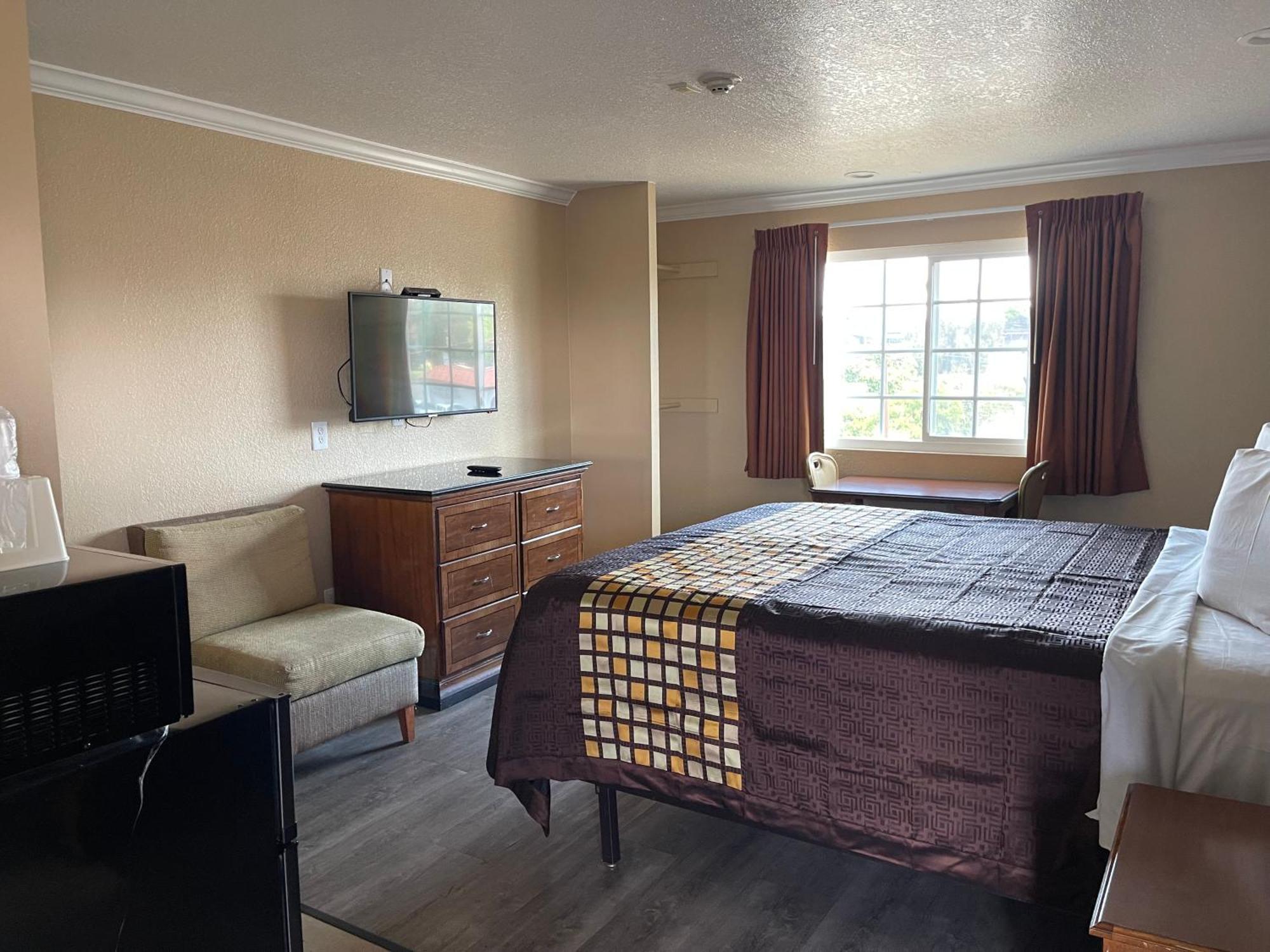 Arlington Motel 2*