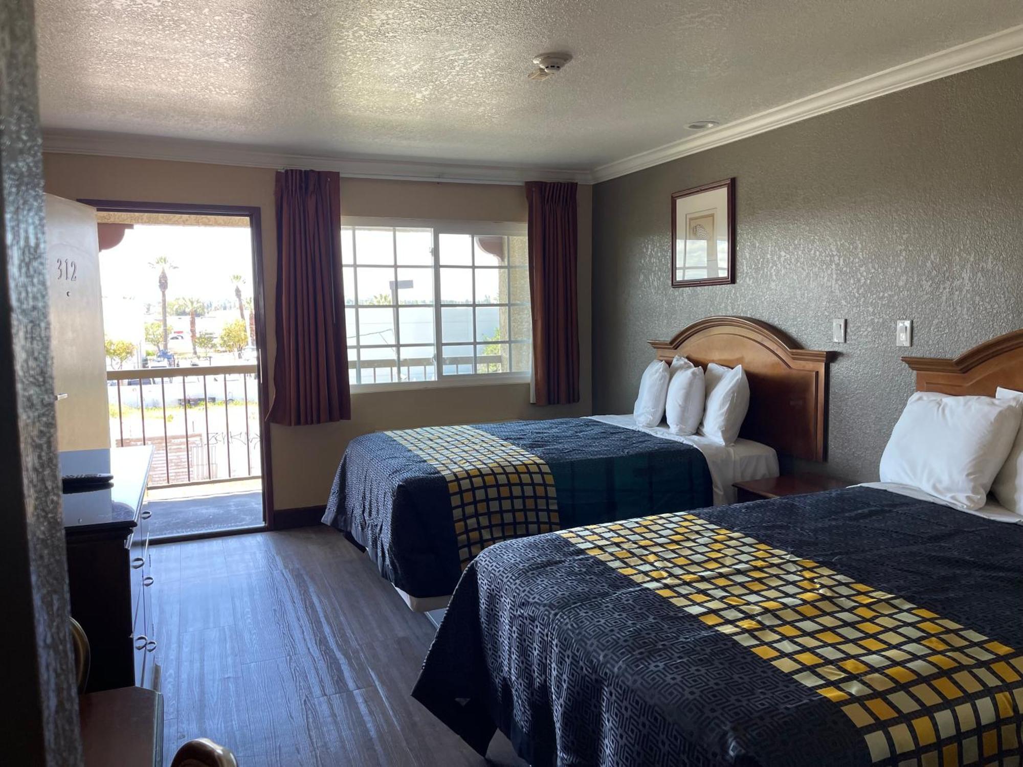 Arlington Motel 2*